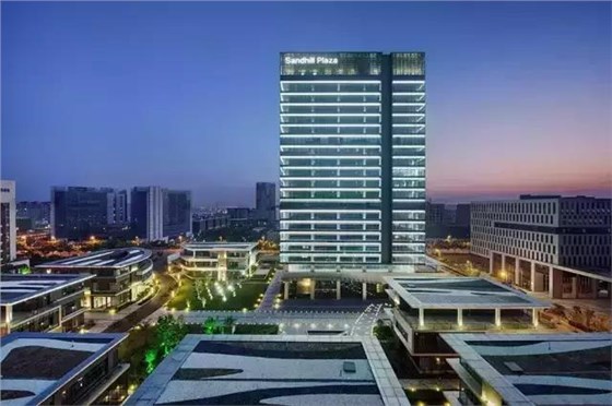 展想廣場選擇上海天驕消防進行消防技術(shù)一站式服務(wù)